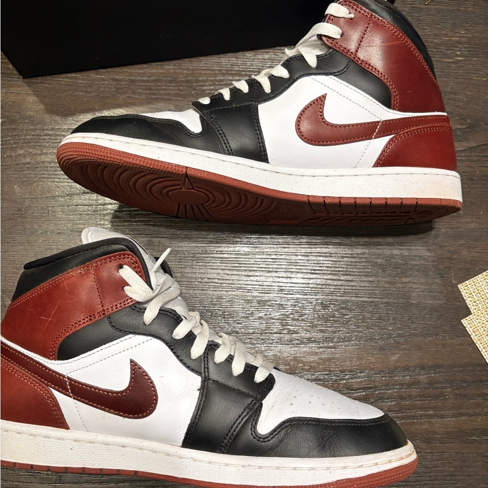 Nike Men's Black, White, and Red High-Top Sneakers